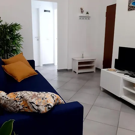 Casina Al 32 * Палермо