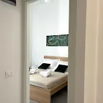 Casina Al 32 *